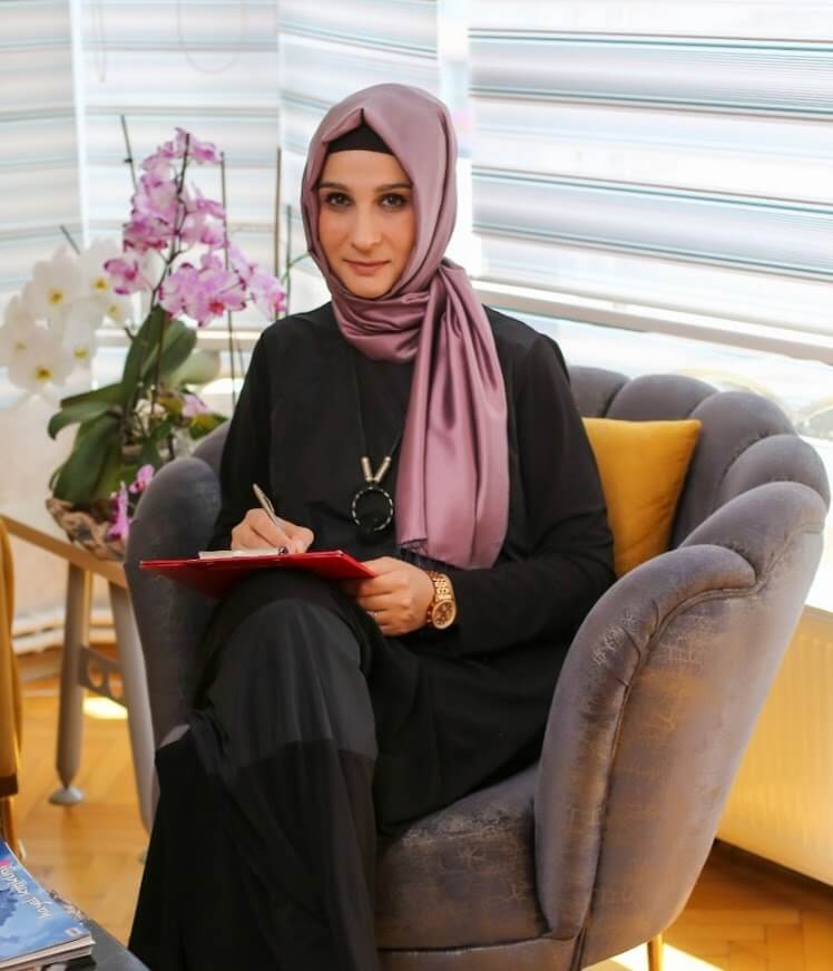 Nurhan Bolat Meriç logo